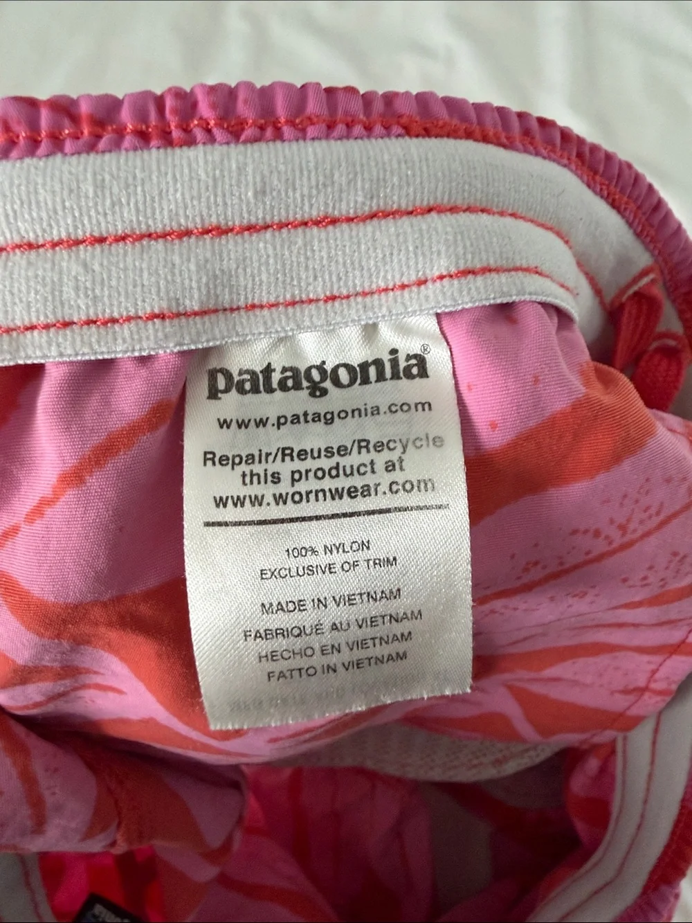 Patagonia Women’s Baggies Shorts Eucalyptus Fronds Catalan Coral Print Medium